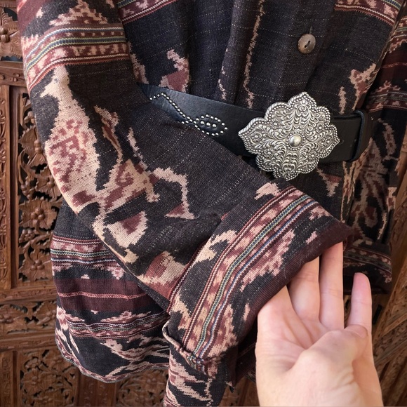 Vintage Cerimonial Indonesian Woven Ikat Boho Patterned Button Front Jacket - Picture 12 of 13